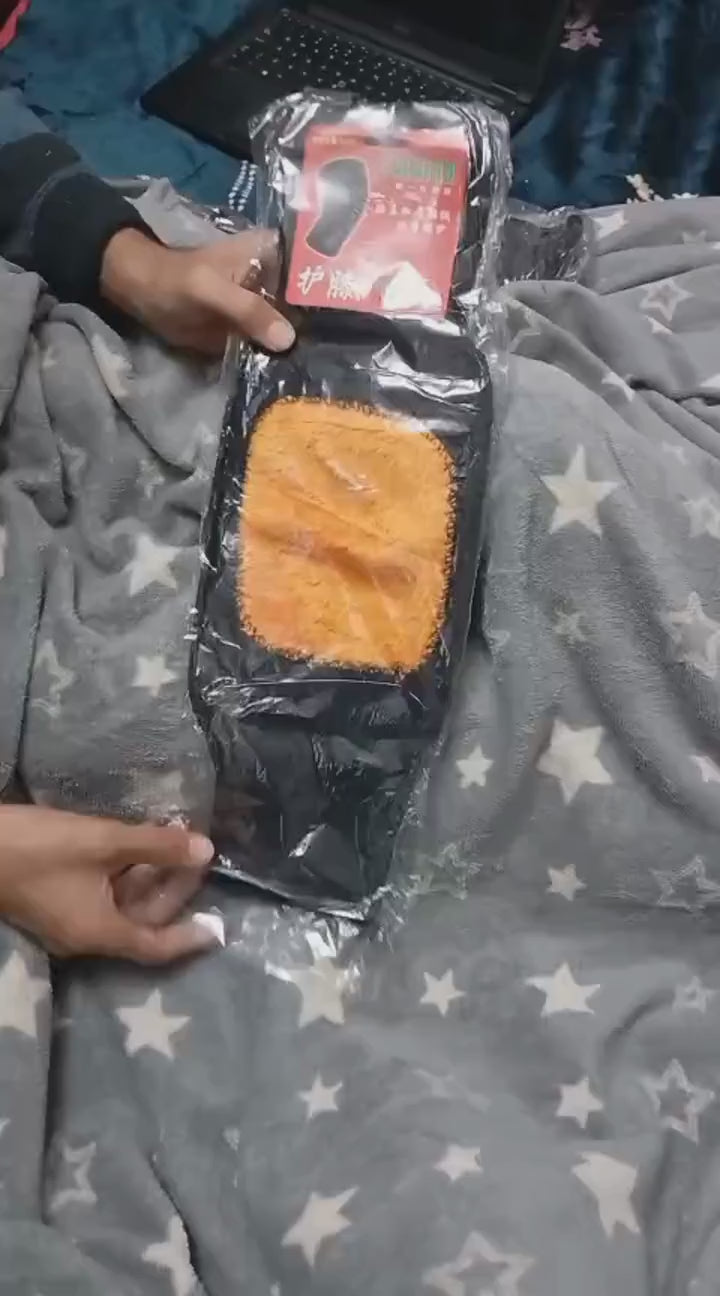 Load video: Knee Warmer – Cashmere Wool